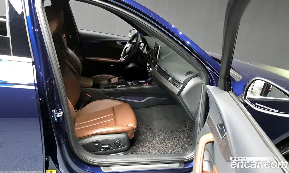 Audi A4 2019 2.0 Автомат в Москве № 162575, фото 13