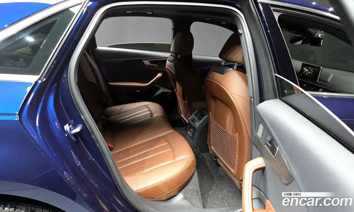 Audi A4 2019 2.0 Автомат в Москве № 162575, фото 14