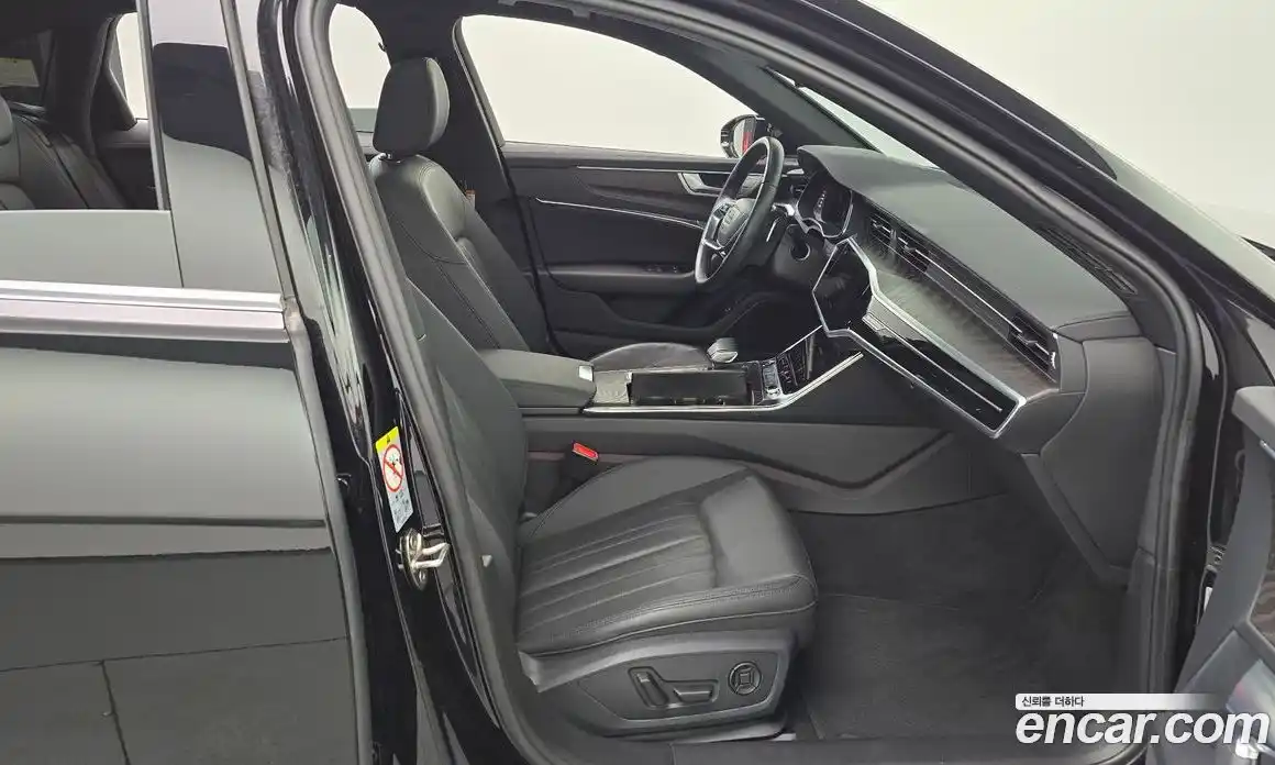 Audi A6 2023 2.0 Автомат в Москве № 162723, фото 11