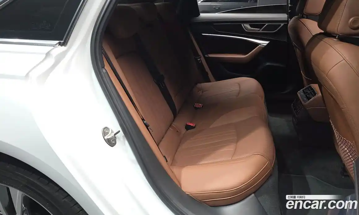 Audi A6 2022 2.0 Автомат в Москве № 162945, фото 10