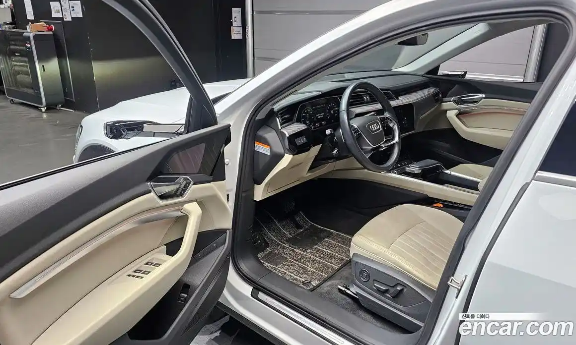 Audi e-tron 2022 0.2 Автомат в Москве № 163187, фото 4