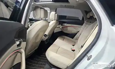 Audi e-tron 2022 0.2 Автомат в Москве № 163187, миниатюра 8