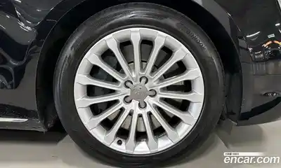 Audi A8 2012 6.3 Автомат в Москве № 163569, миниатюра 7