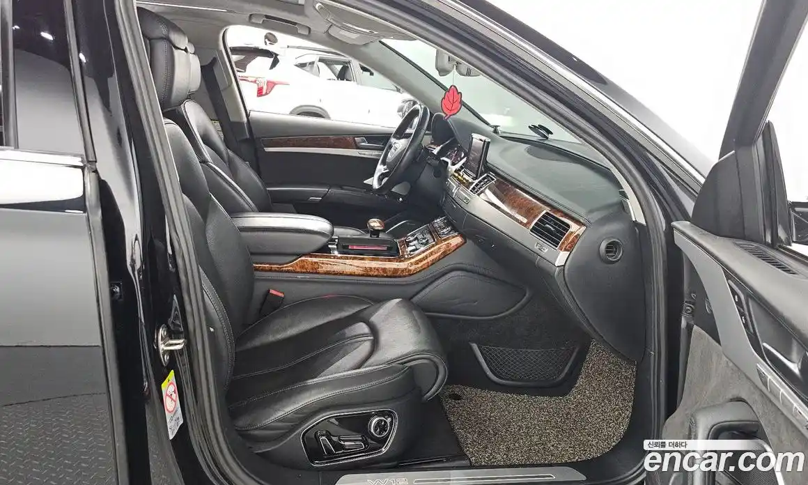 Audi A8 2012 6.3 Автомат в Москве № 163569, фото 8