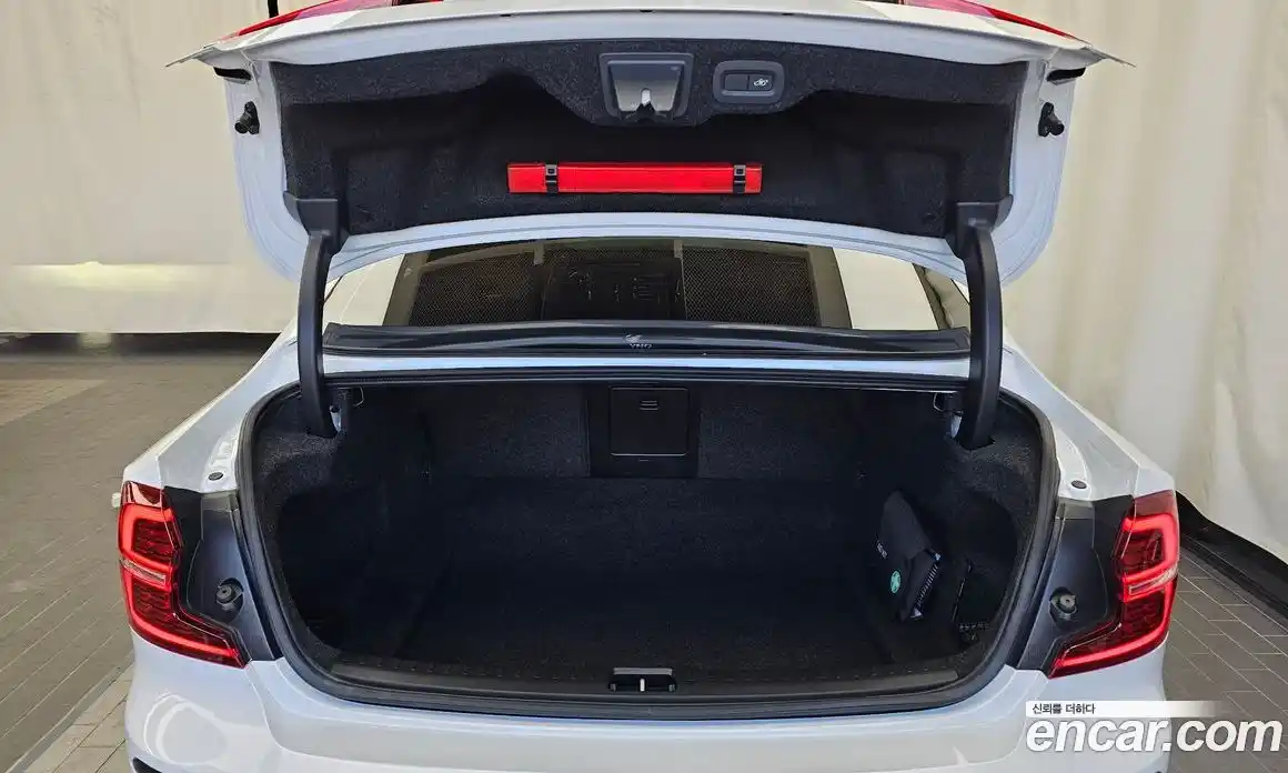 Volvo S60 2020 2.0 Автомат в Москве № 164482, фото 20