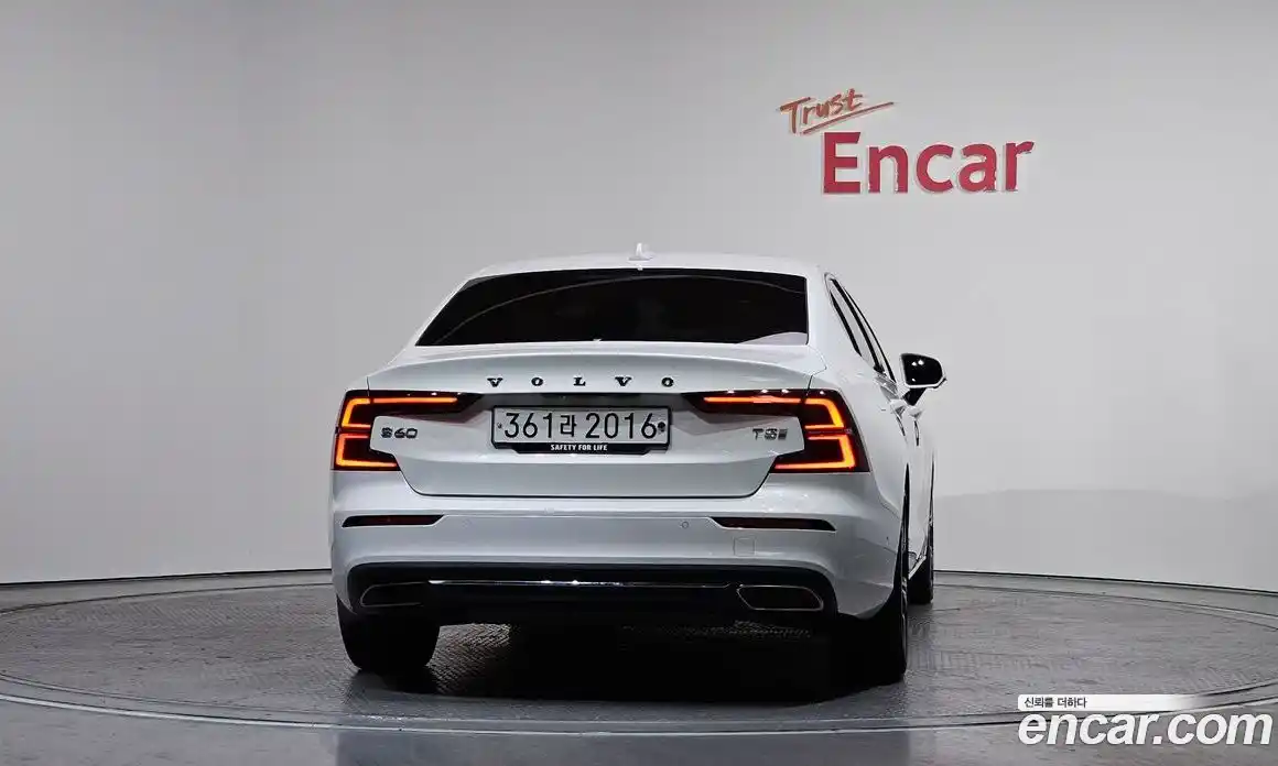 Volvo S60 2020 2.0 Автомат в Москве № 164482, фото 4