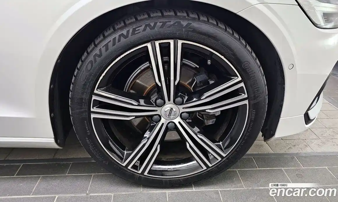 Volvo S60 2020 2.0 Автомат в Москве № 164482, фото 5