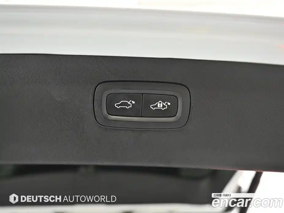 Volvo XC90 2017 2.0 Автомат в Москве № 164716, фото 20