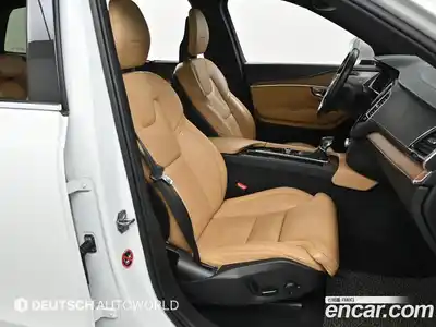 Volvo XC90 2017 2.0 Автомат в Москве № 164716, миниатюра 10