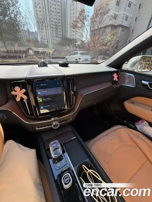 Volvo XC60 2024 2.0 Автомат в Москве № 164743, фото 7