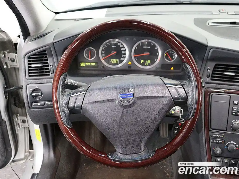 Volvo S60 2008 2.5 Автомат в Москве № 164824, фото 16