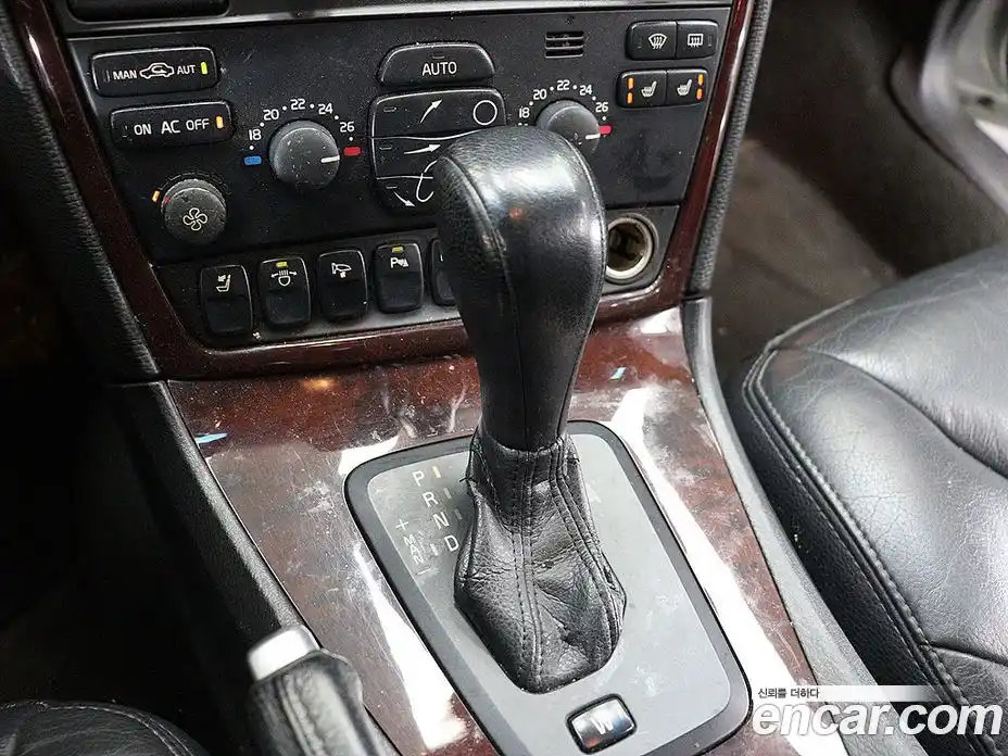 Volvo S60 2008 2.5 Автомат в Москве № 164824, фото 9