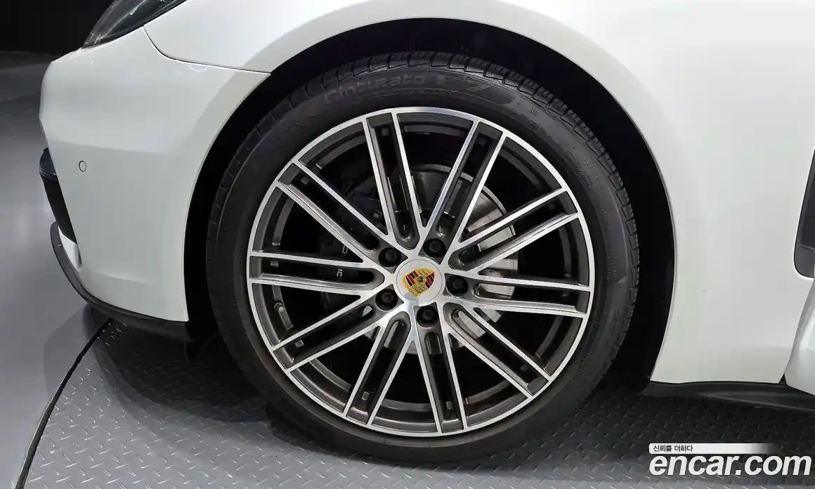 Porsche Panamera 2018 3.0 Автомат в Москве № 165681, фото 15