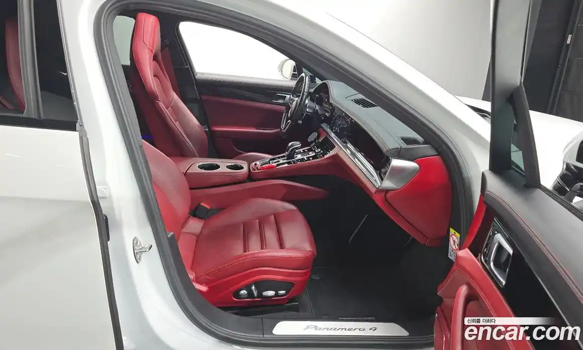 Porsche Panamera 2018 3.0 Автомат в Москве № 165681, фото 7