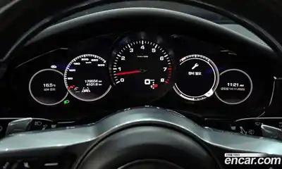 Porsche Panamera 2018 3.0 Автомат в Москве № 165681, миниатюра 9