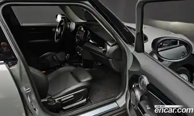 Mini Cooper 2022 1.5 Автомат в Москве № 165857, миниатюра 11