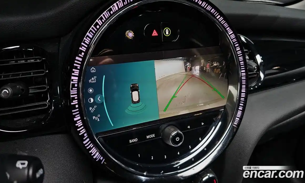 Mini Cooper 2022 1.5 Автомат в Москве № 165857, фото 15