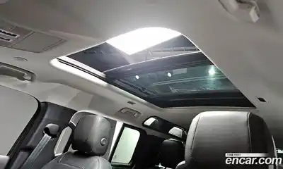 Land Rover Defender, 2022