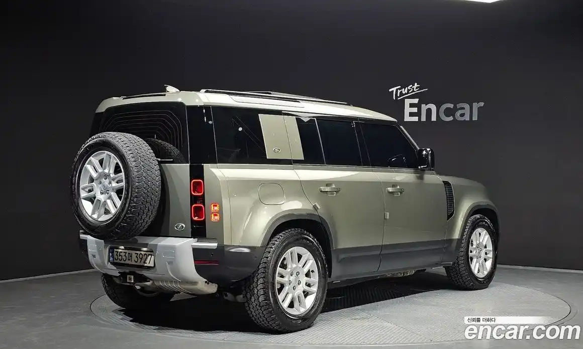Land Rover Defender 2022 3.0 Автомат в Москве № 166447, фото 12