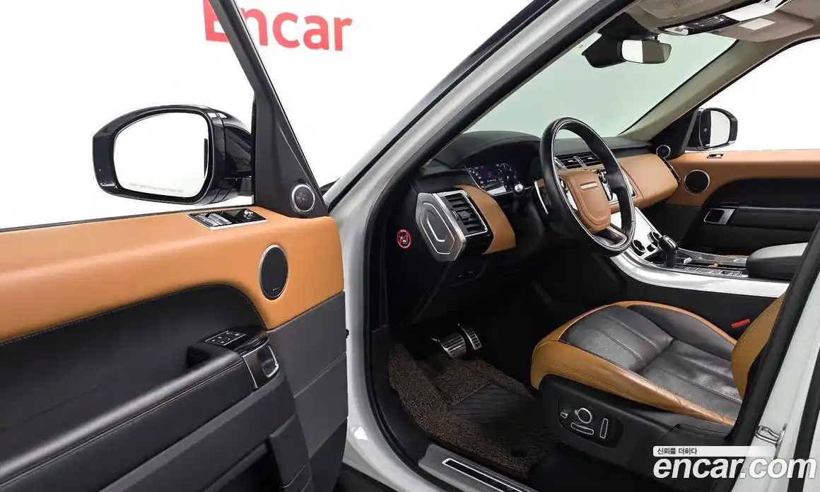 Land Rover Range-Rover Sport 2018 3.0 Автомат в Москве № 166498, фото 11