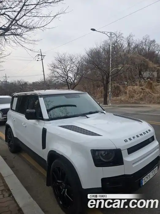 Land Rover Defender 2023 3.0 Автомат в Москве № 166753, фото 4