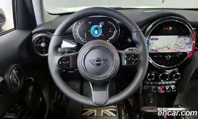 Mini Cooper 2022 1.5 Автомат в Москве № 166970, миниатюра 12