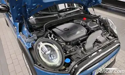 Mini Cooper 2022 1.5 Автомат в Москве № 166970, миниатюра 2