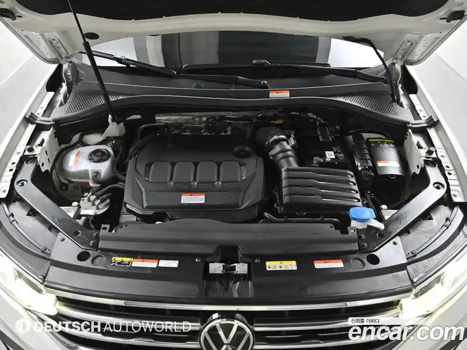 Volkswagen Tiguan 2023 2.0 Автомат в Москве № 169195, фото 6