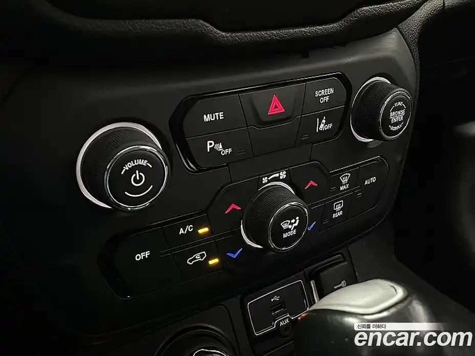 Jeep Renegade 2019 2.0 Автомат в Москве № 170070, фото 16