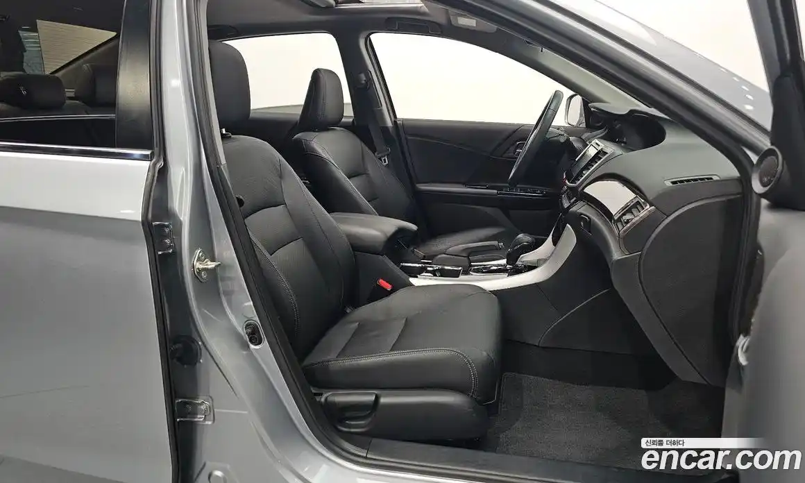 Honda Accord 2017 2.4 Автомат в Москве № 170427, фото 15