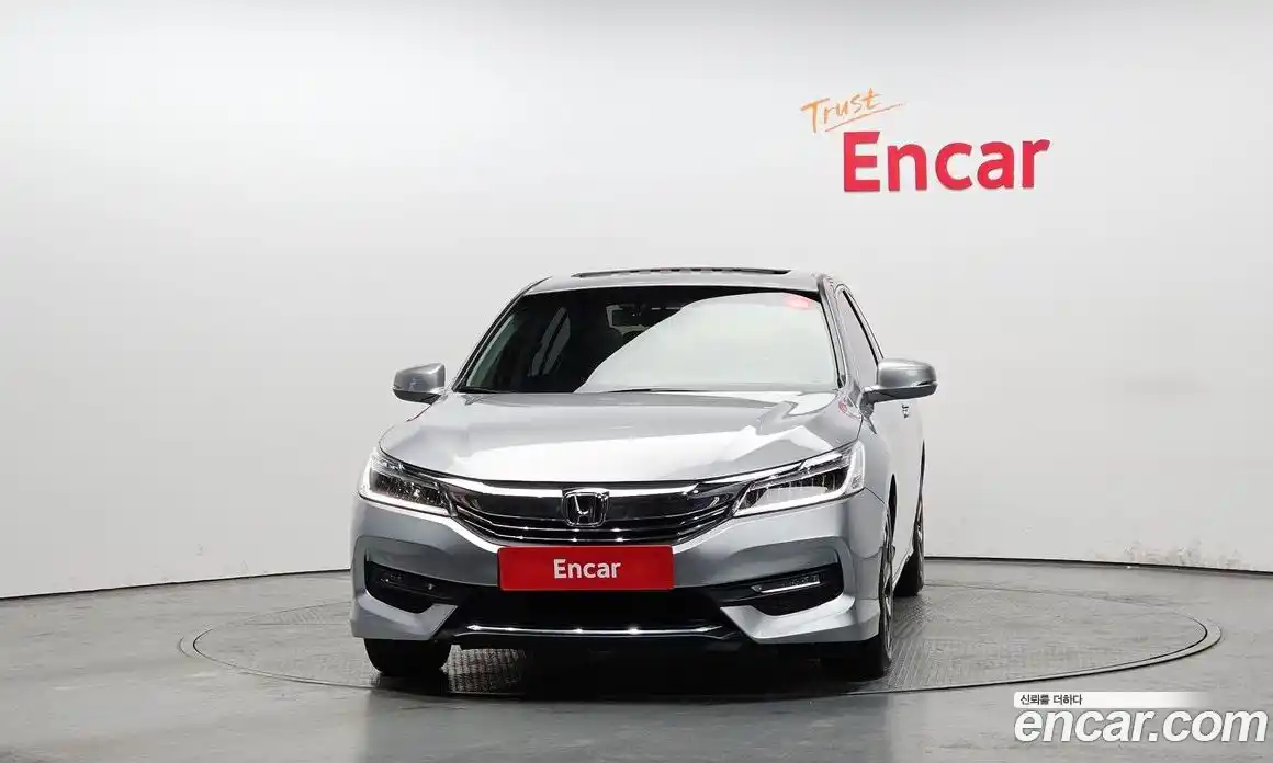 Honda Accord 2017 2.4 Автомат в Москве № 170427, фото 4