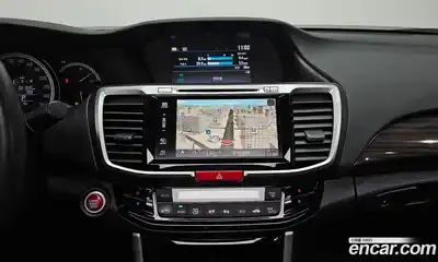 Honda Accord 2017 2.4 Автомат в Москве № 170427, миниатюра 5