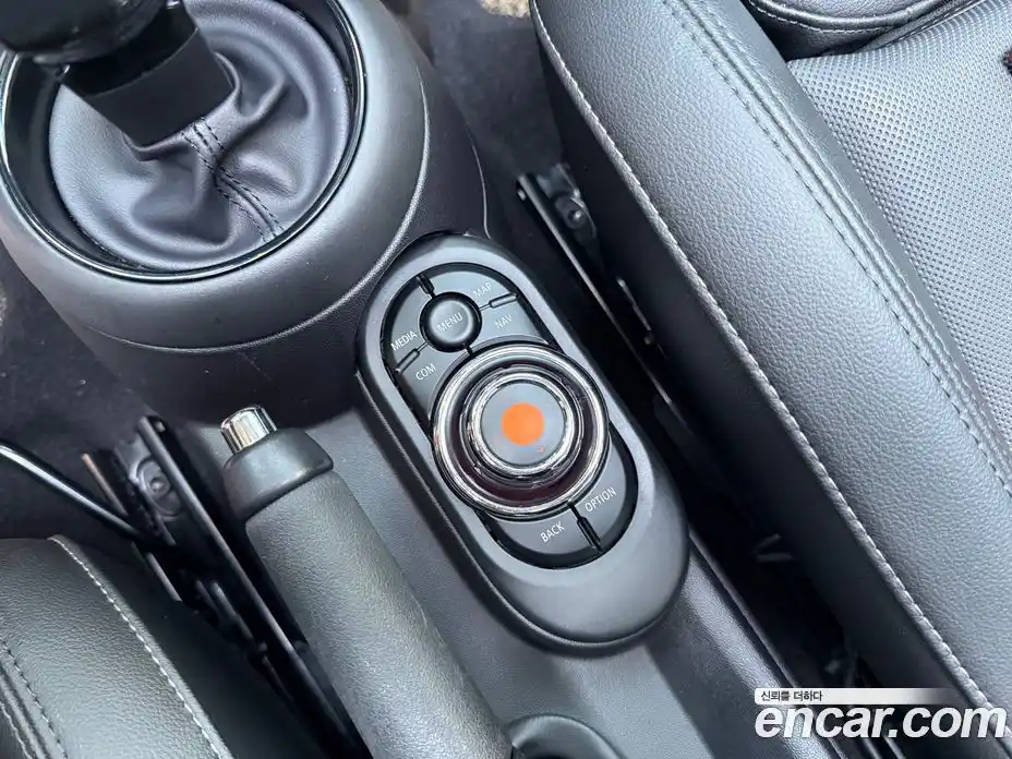 Mini Cooper 2021 2.0 Автомат в Москве № 172483, фото 13