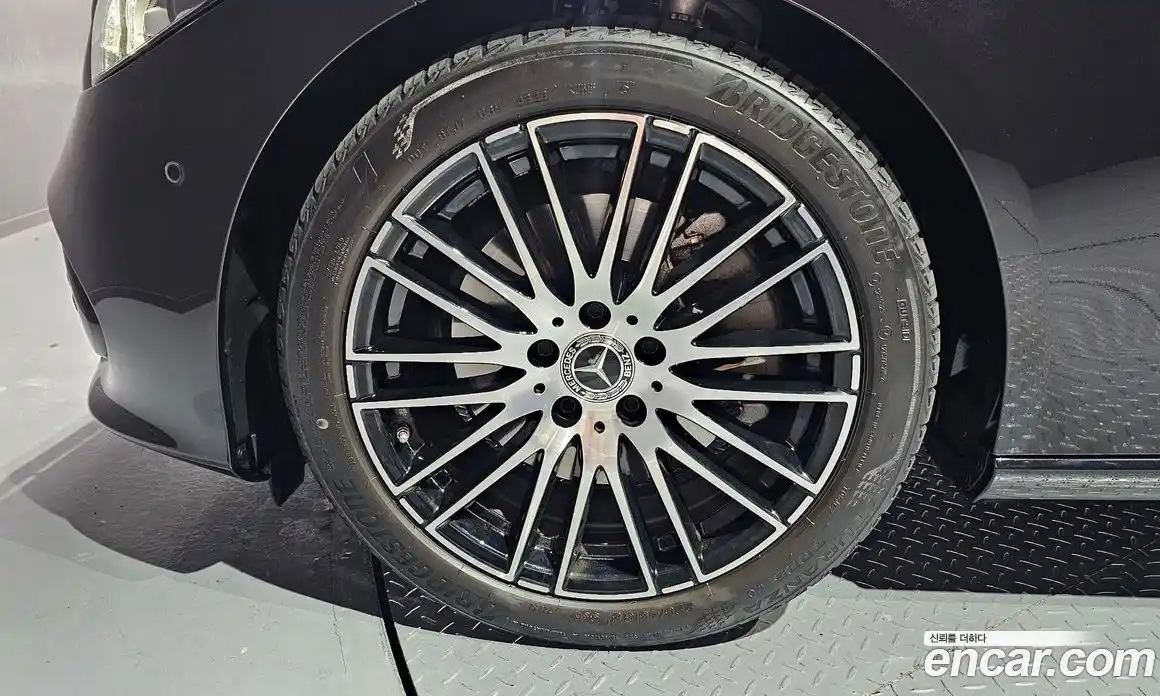 Mercedes-Benz C-Class 2024 2.0 Автомат в Москве № 174504, фото 5