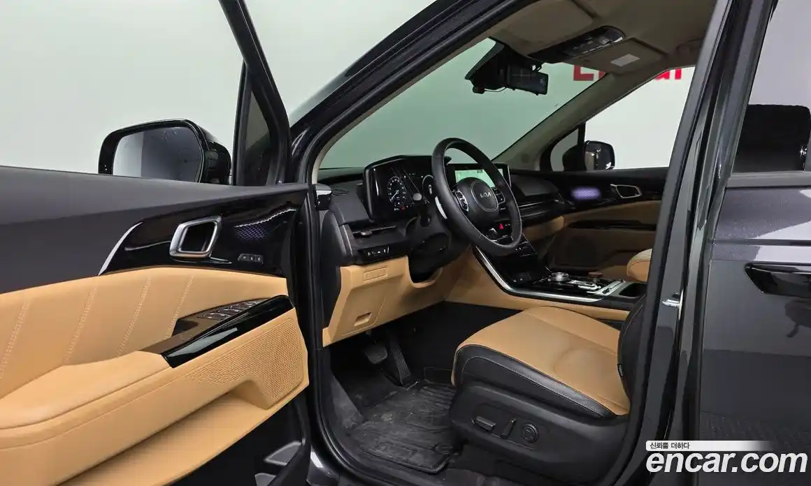 Kia Canival 2023 3.5 Автомат в Москве № 17495, фото 11