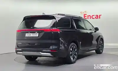 Kia Canival 2023 3.5 Автомат в Москве № 17495, миниатюра 2