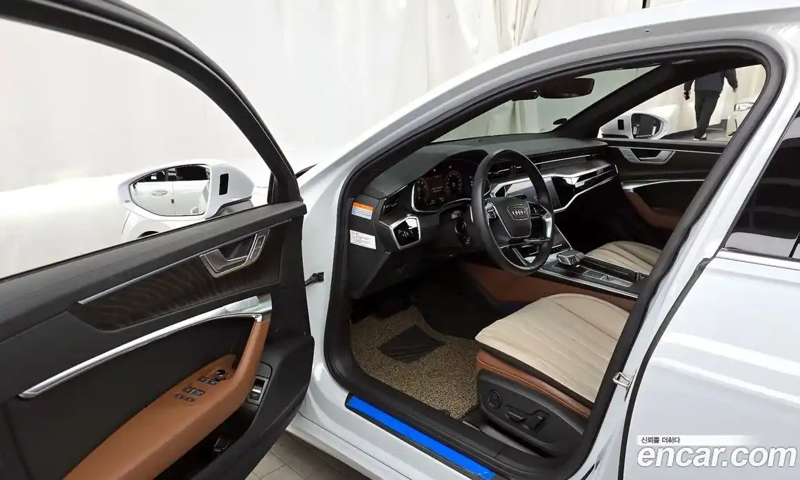 Audi A6 2023 2.0 Автомат в Москве № 176383, фото 19