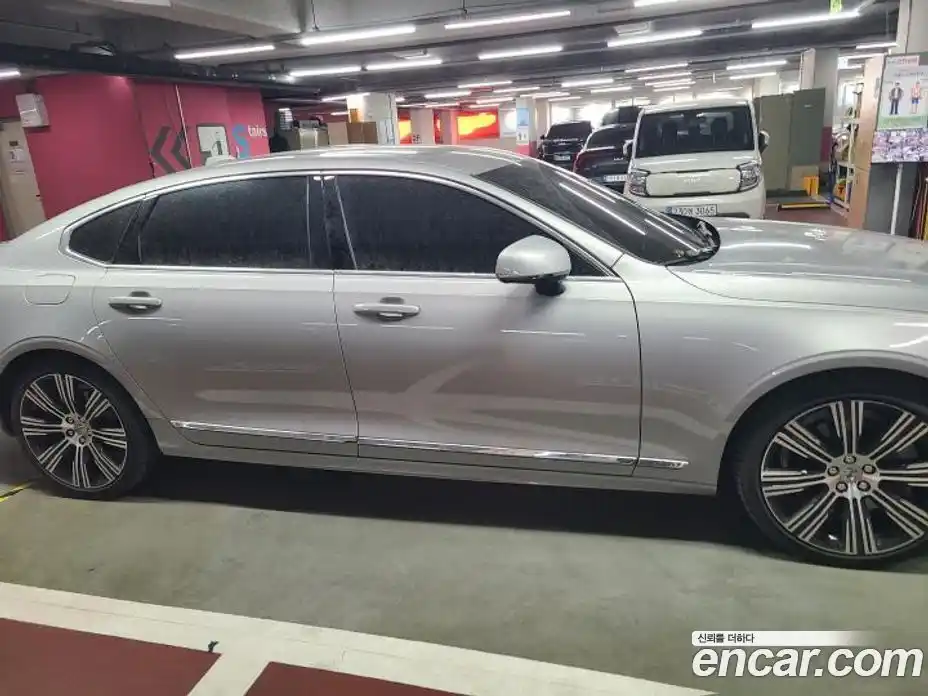 Volvo S90 2024 2.0 Автомат в Москве № 177568, фото 4