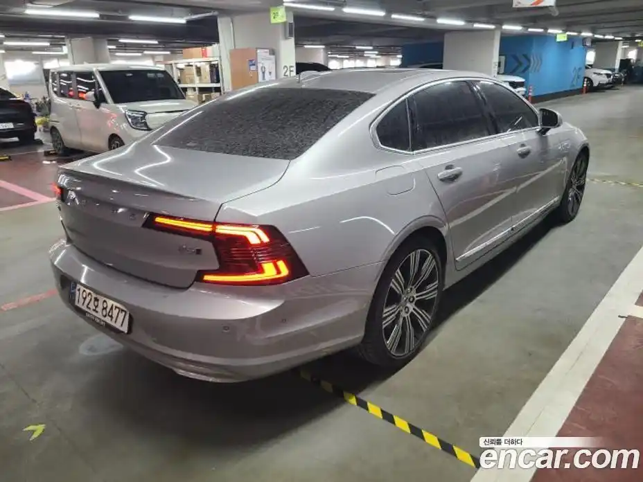 Volvo S90 2024 2.0 Автомат в Москве № 177568, фото 8