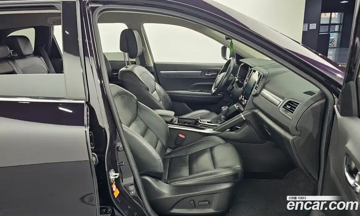 Renault QM6 2022 2.0 Автомат в Москве № 177772, фото 15