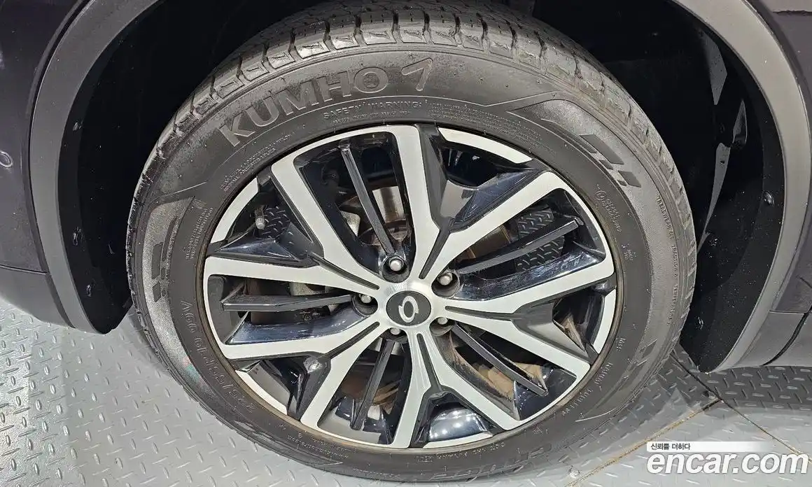 Renault QM6 2022 2.0 Автомат в Москве № 177772, фото 19