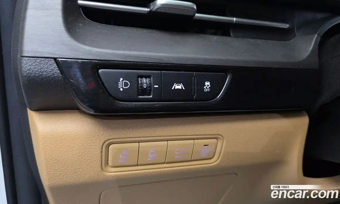 Kia Canival 2023 2.2 Автомат в Москве № 18443, фото 9