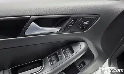 Volkswagen Jetta 2014 2.0 Автомат в Москве № 185297, миниатюра 9