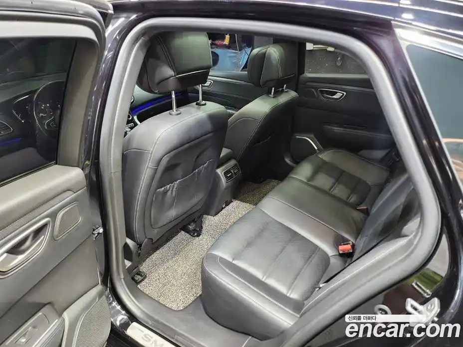 Renault SM6 2020 1.6 Автомат в Москве № 186095, фото 12