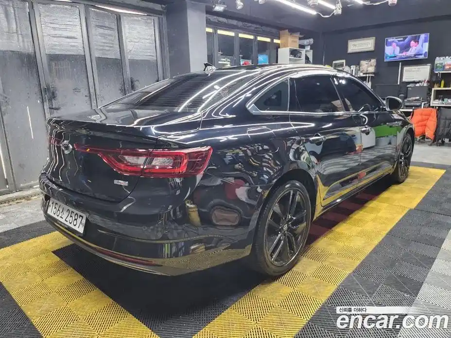 Renault SM6 2020 1.6 Автомат в Москве № 186095, фото 4