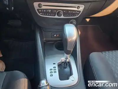 Renault SM3 2010 1.6 Автомат в Москве № 186162, миниатюра 10