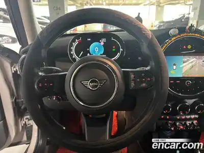 Mini Cooper 2022 1.5 Автомат в Москве № 187860, миниатюра 12