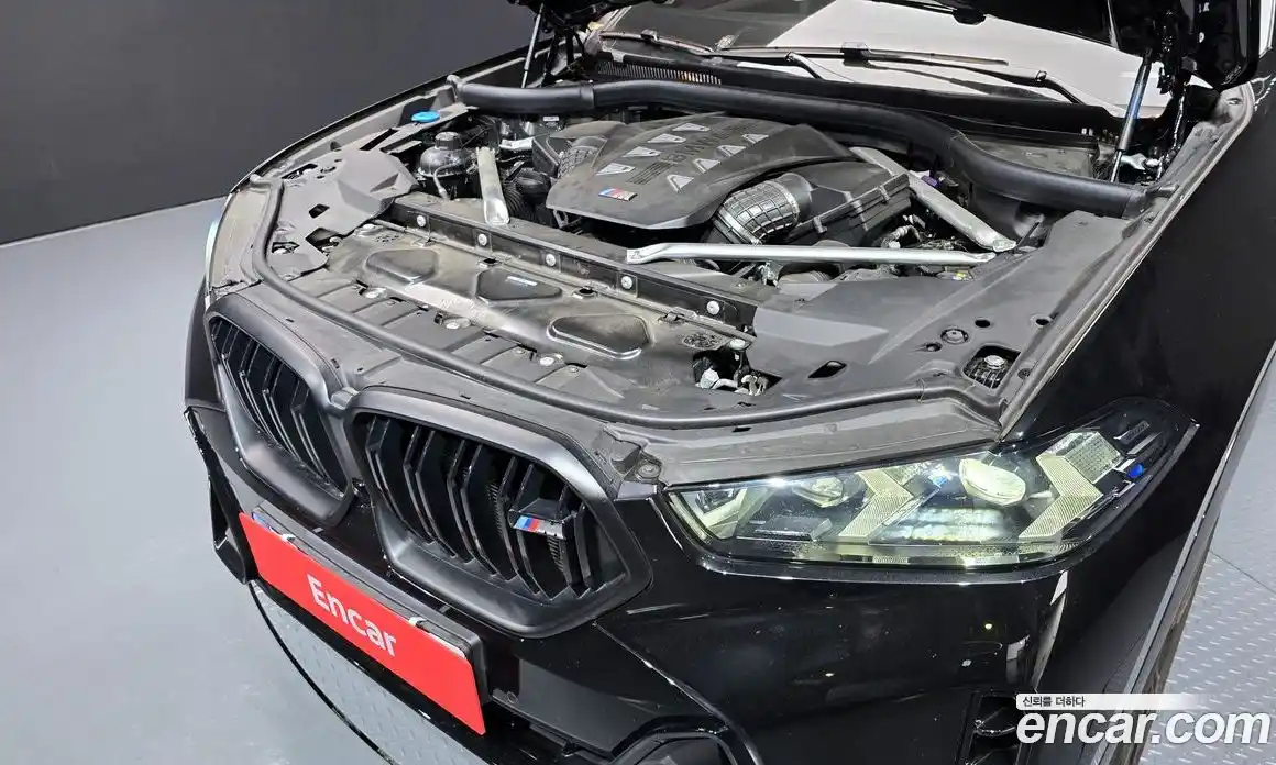 BMW X6 2024 4.4 Автомат в Москве № 188053, фото 17