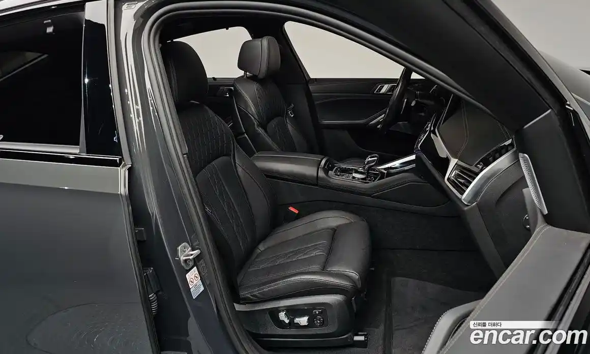 BMW X6 2022 3.0 Автомат в Москве № 188900, фото 4