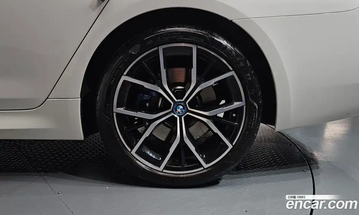 BMW 5-Series 2022 2.0 Автомат в Москве № 191633, фото 3